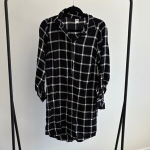 Old Navy Black and White Checkered Shirt Dress
